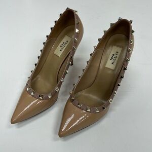 Kaitlyn Pan Tan Studded High Heel Pumps Size 7.5